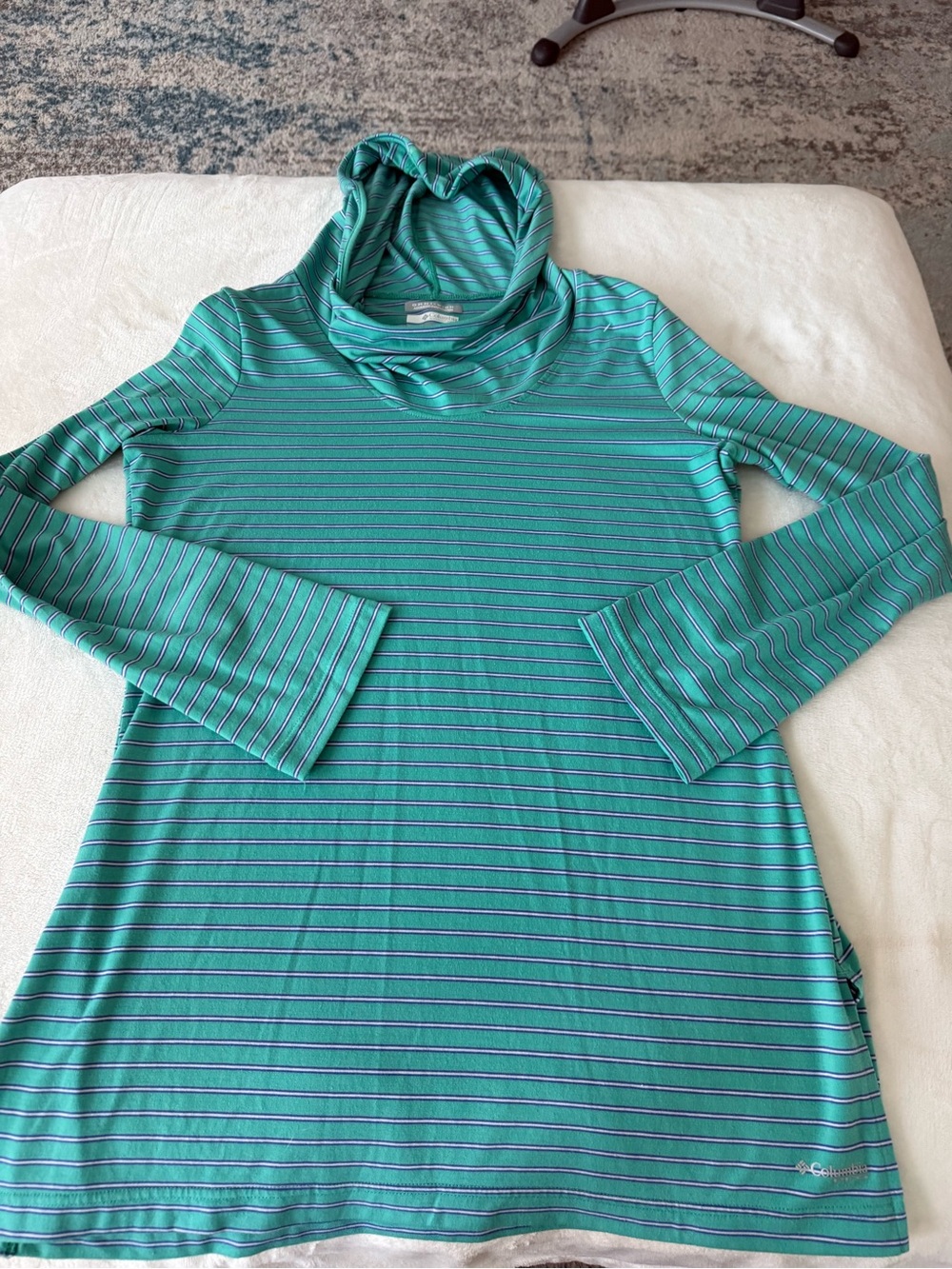 Columbia Women’s Hoodie Striped Size Large D89